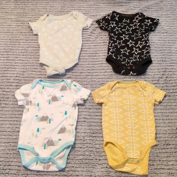 Cloud Nine Baby Boy Clothing Bundle – 19 Pieces - Picture 2 of 7